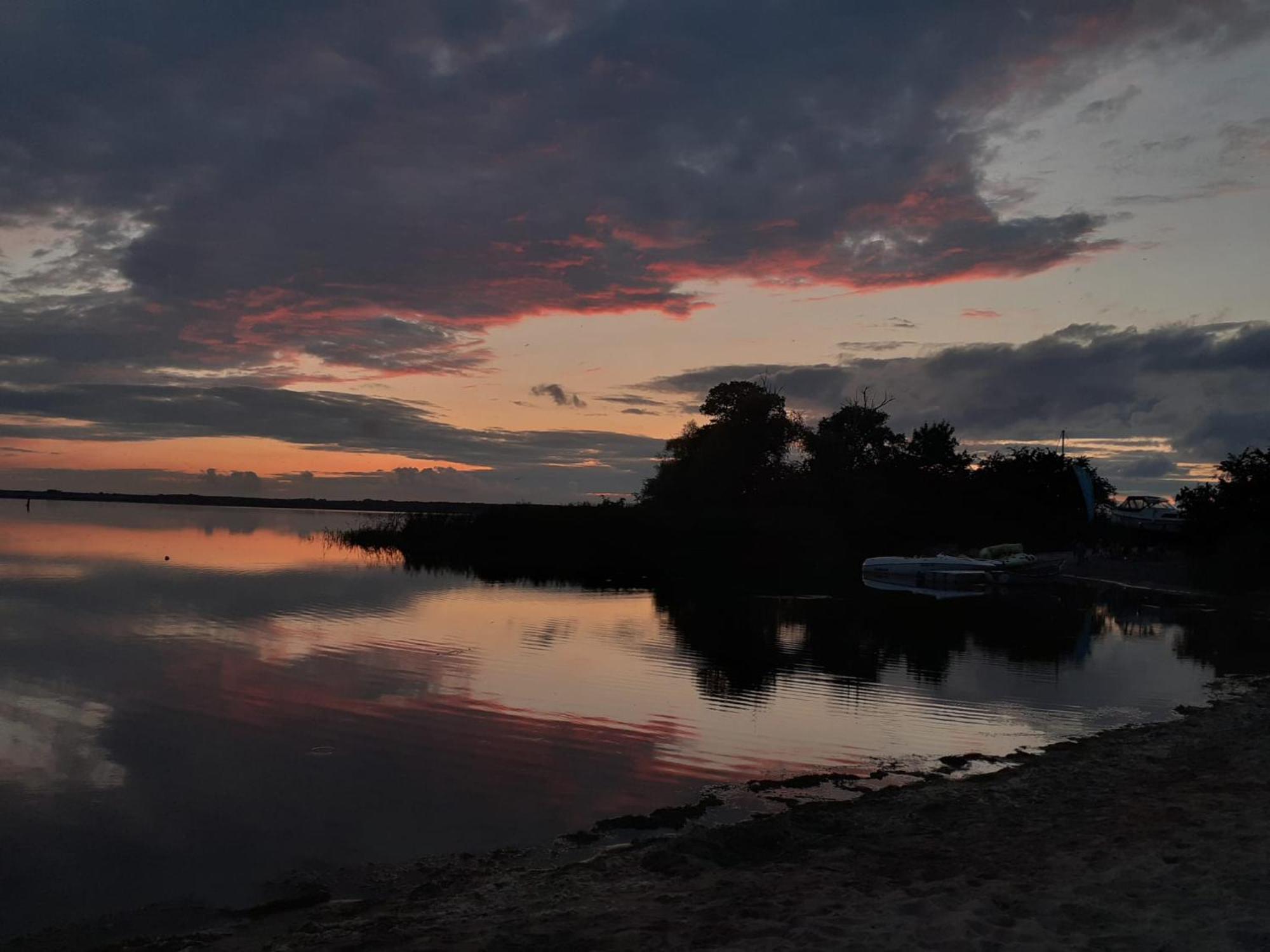 Holiday Houses Miedzyzdroje Wapnica Marina With Private Beach And Boat Facility Exterior photo